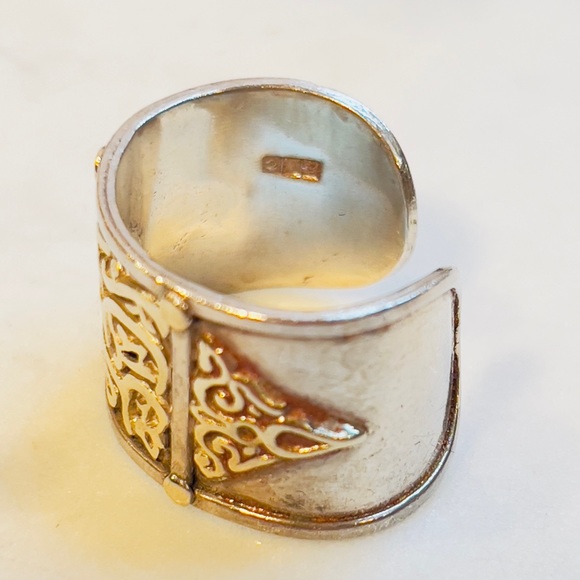 Vintage Sterling silver engraved cuff, adjustable ring - Picture 3 of 5